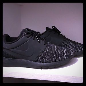 Nike Roshe Run custom black mesh shoes